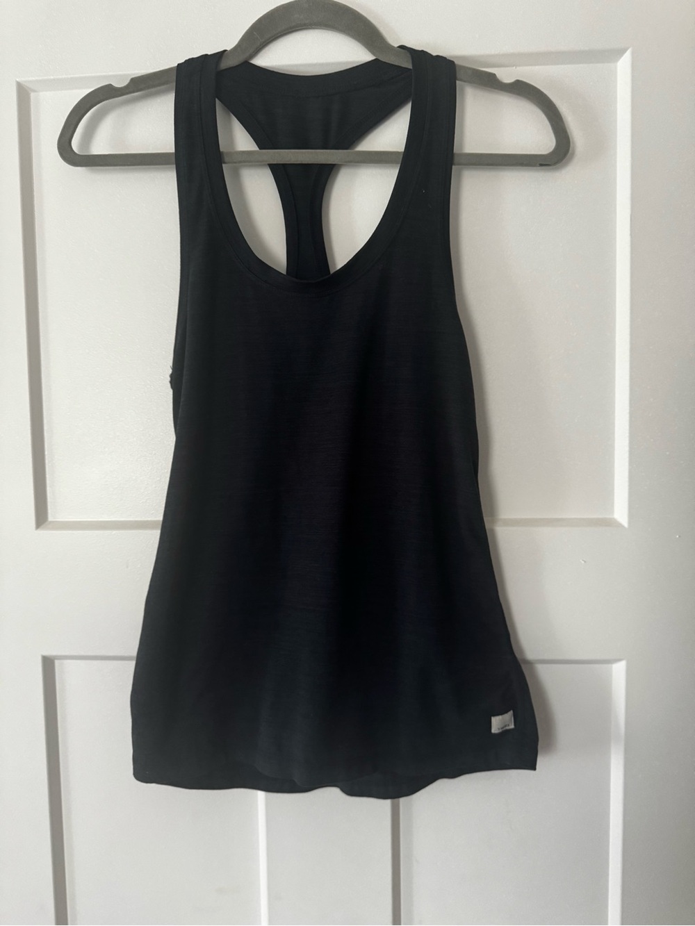 Vuori Racerback Tank Top - Size XS - Dark Navy Microstripe